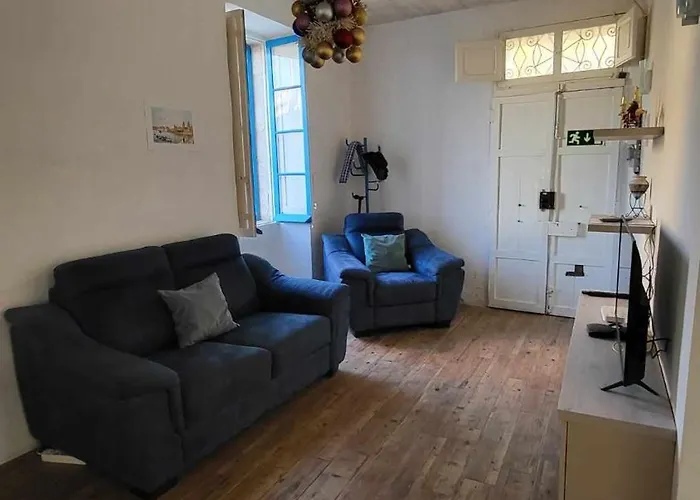 Apartman Cozy 2 Bedroom Maisonette *