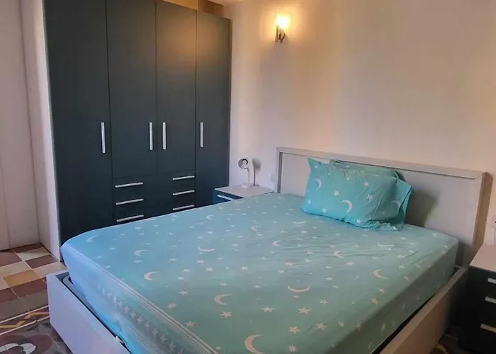 Cozy 2 Bedroom Maisonette Apartman Kalkara