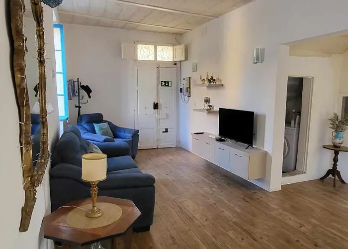 Apartamento Cozy 2 Bedroom Maisonette
