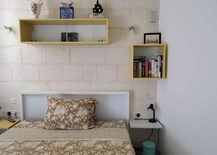 شقة Cozy 2 Bedroom Maisonette